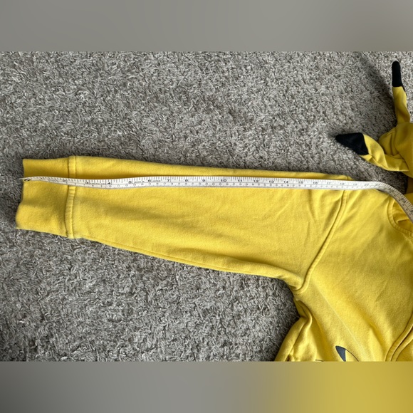 Pikachu Pokémon Jacket with Ears on hood - Picture 10 of 11